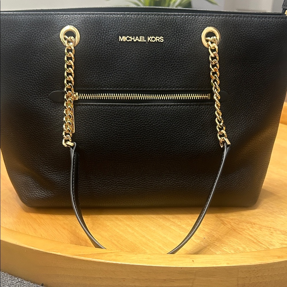 Michael Kors Black Leather Shoulder Bag with Gold Chains